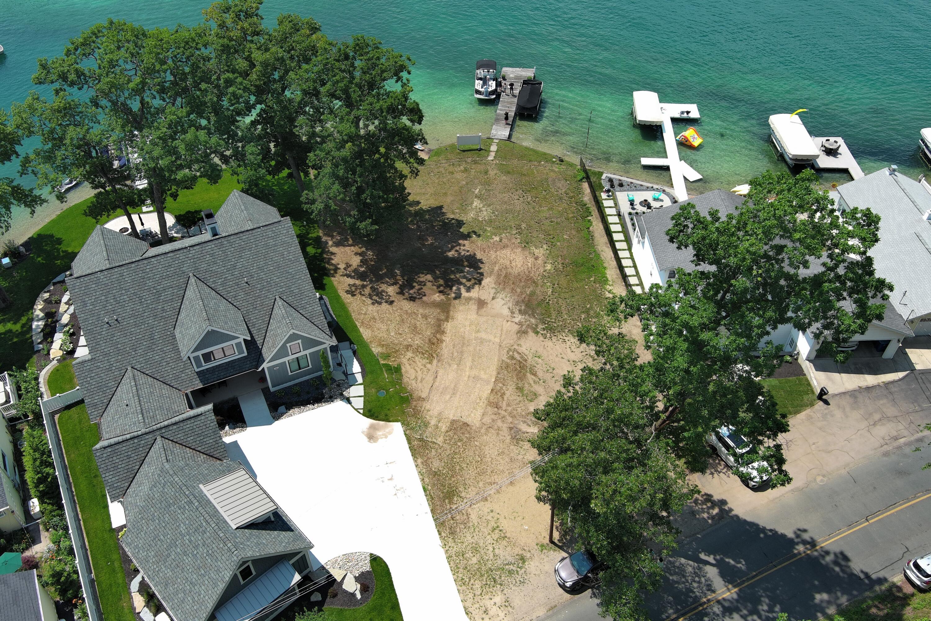 Image 4: Homesite