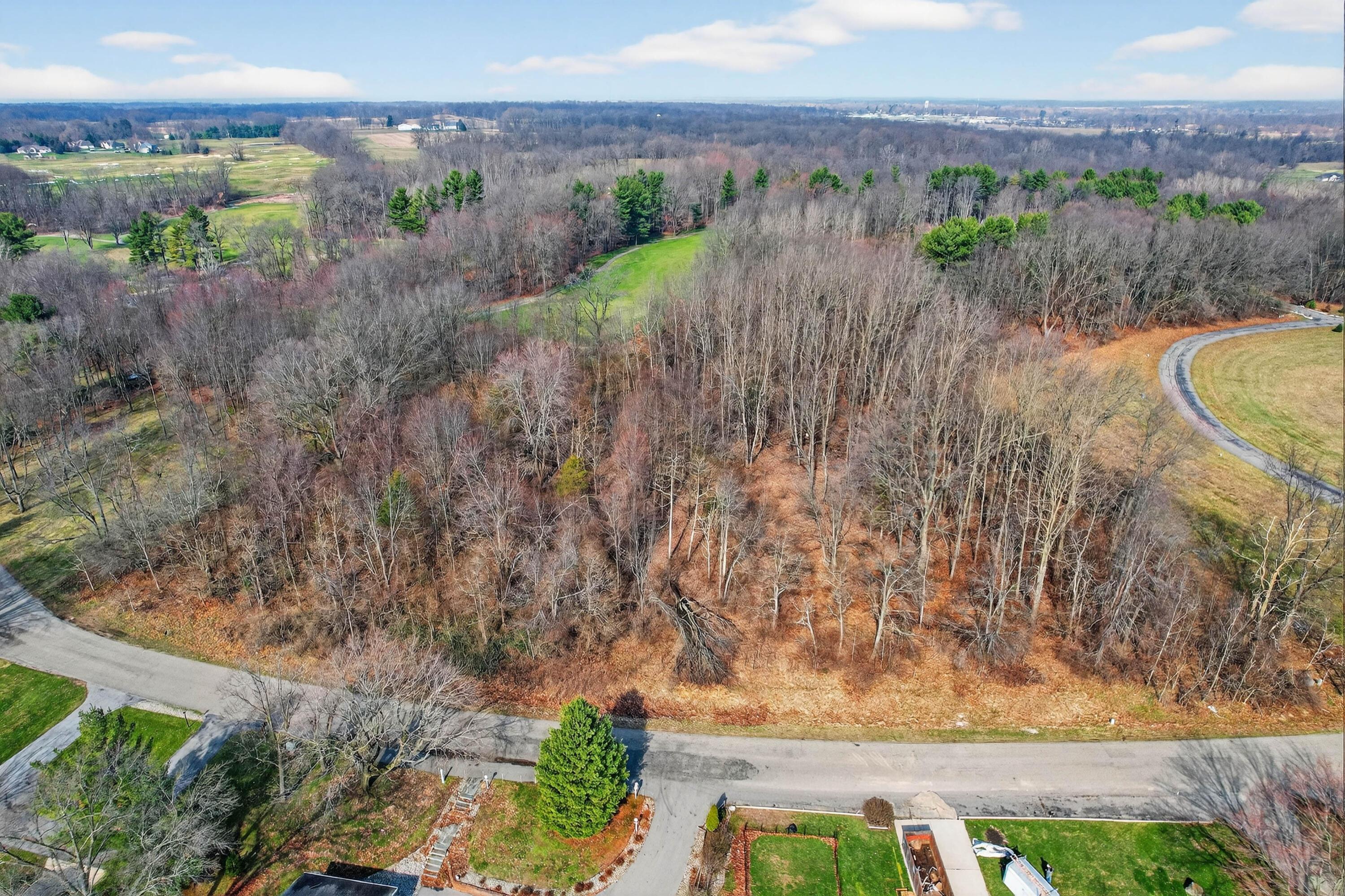 Image 4: 15-61570-Raintree-Blvd-WindowStill-4