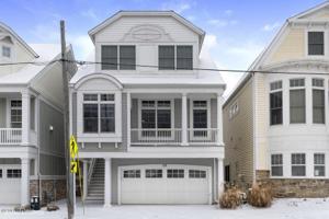 59 North Shore Drive