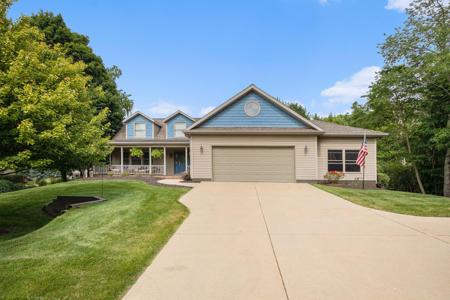 21 Columbine Drive