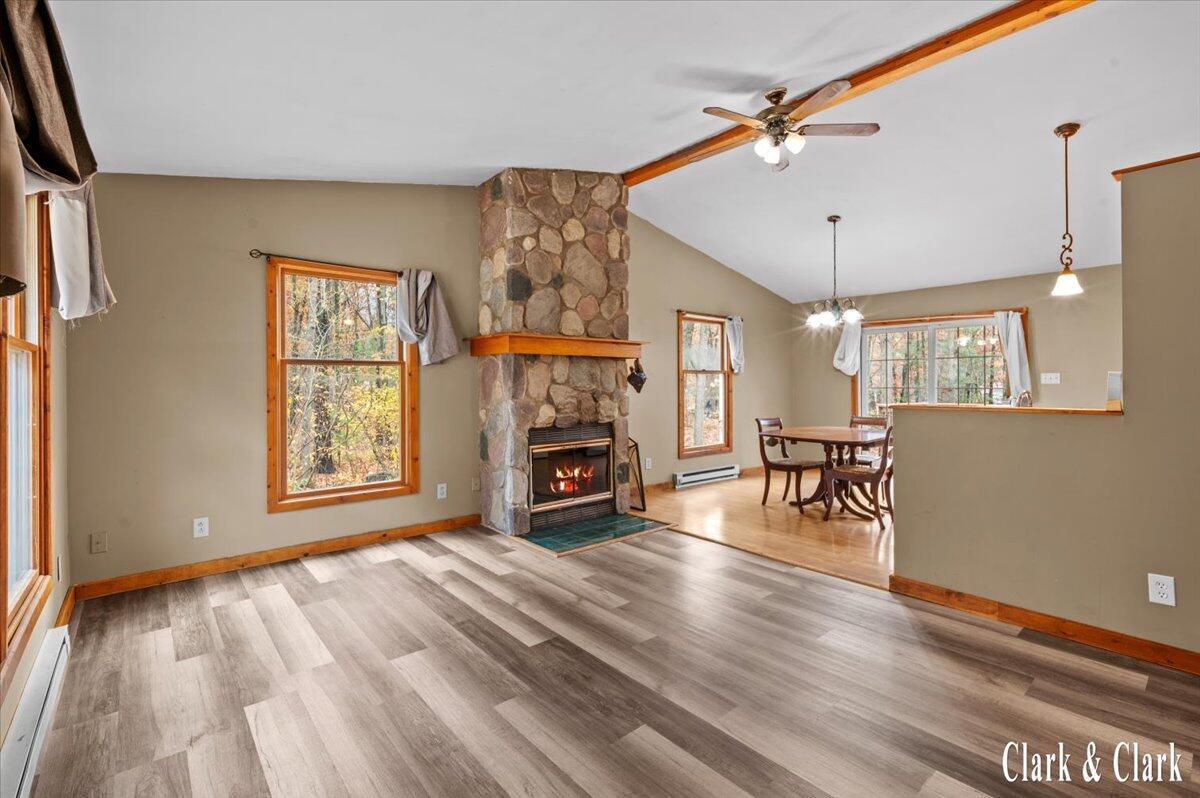 Image 3: 19-DSC_7671