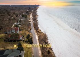 4079 Lake Shore Drive