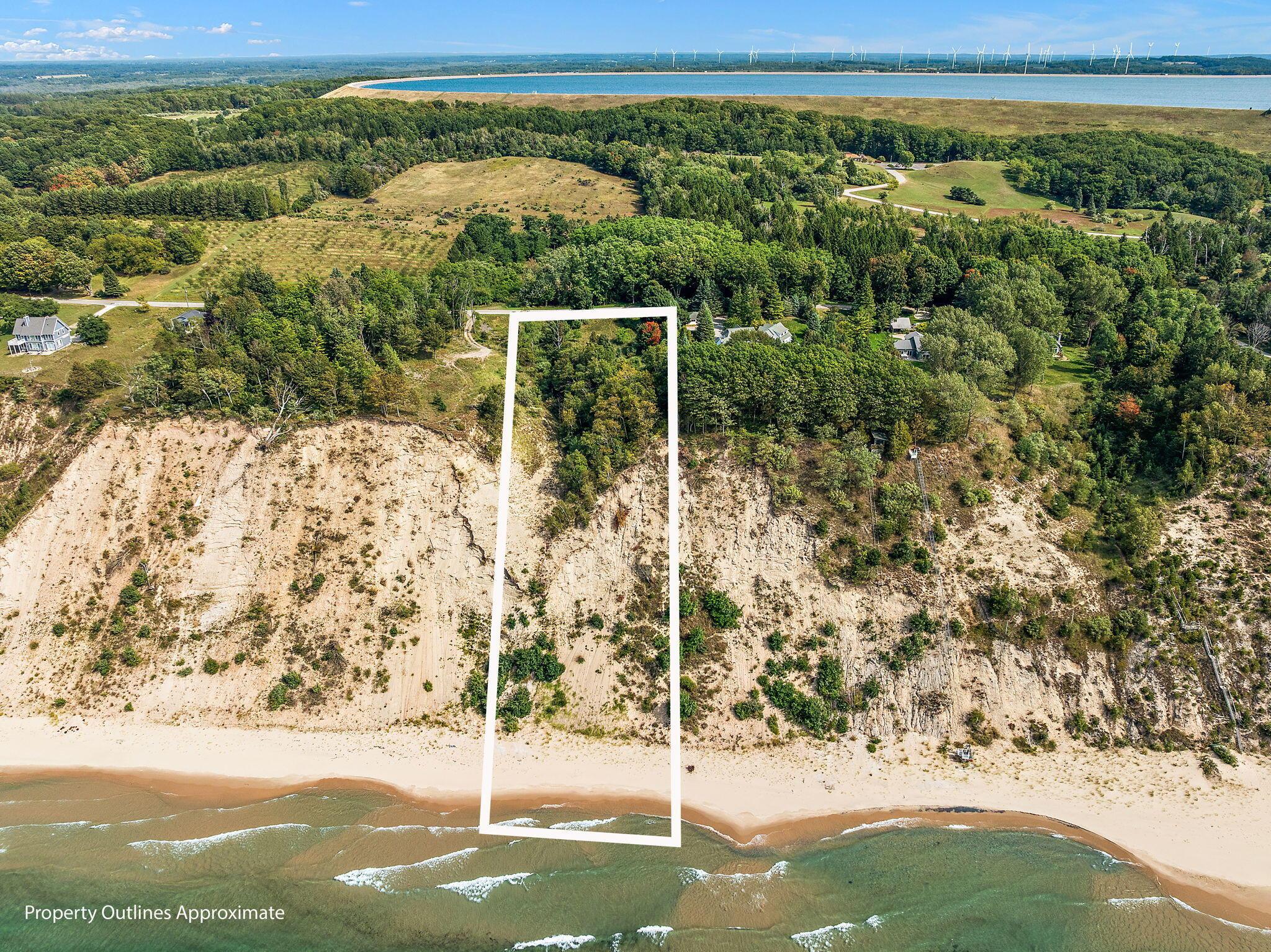 Image 2: 24-web-or-mls-DJI_0934-Lot Lines