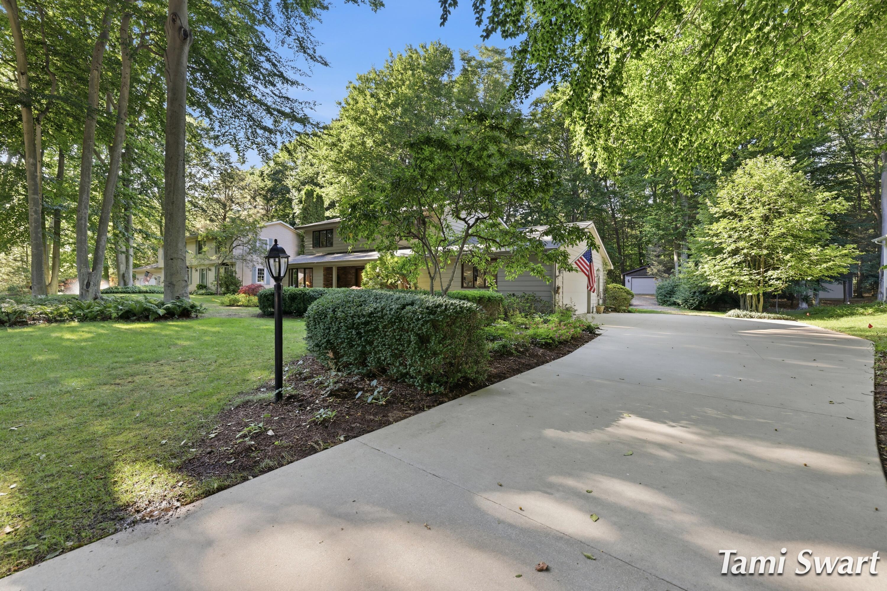 Image 4: 17565 beech hill dr_011