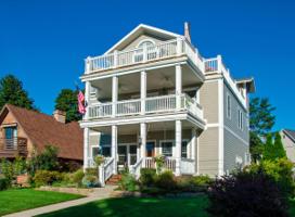 1417 Lake Boulevard