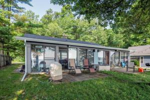 10507 Woodlawn Drive