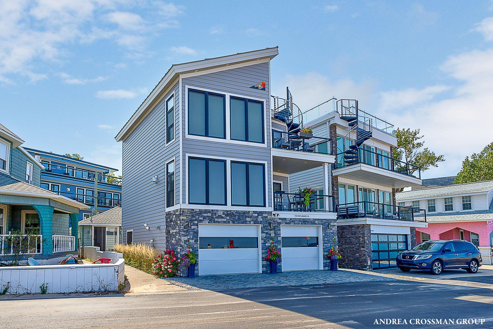 Image 2: 63-web-or-mls-78-esplanade-pl