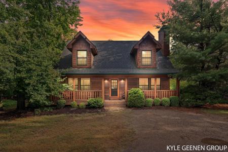 6445 Lilypad Lane