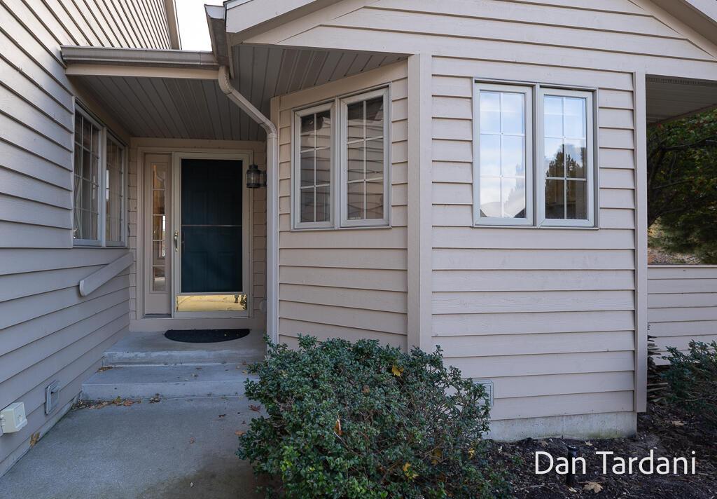 Image 3: 1648E.HarbourTowneCir-4LoRes