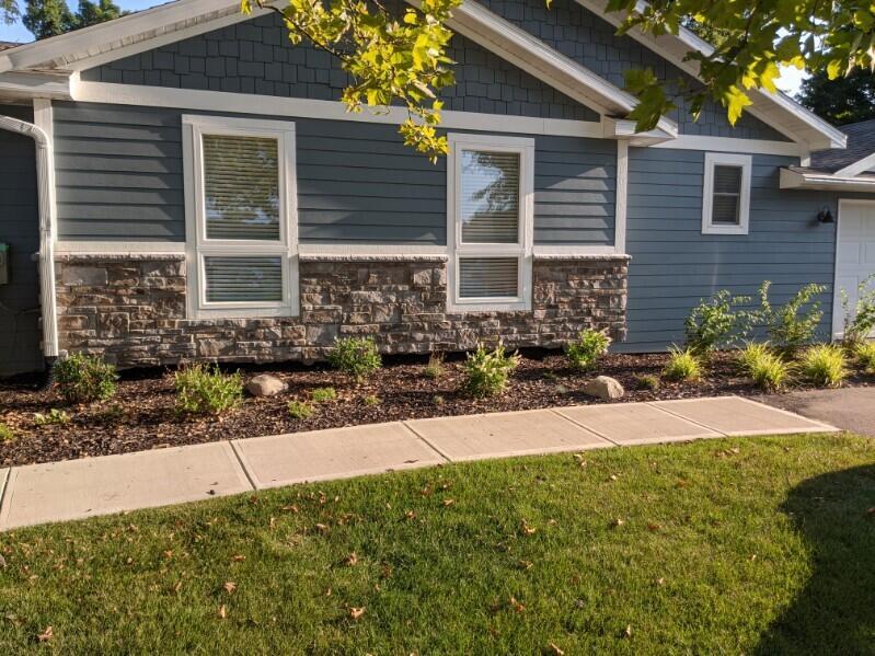 Image 4: House Exterior_Portion