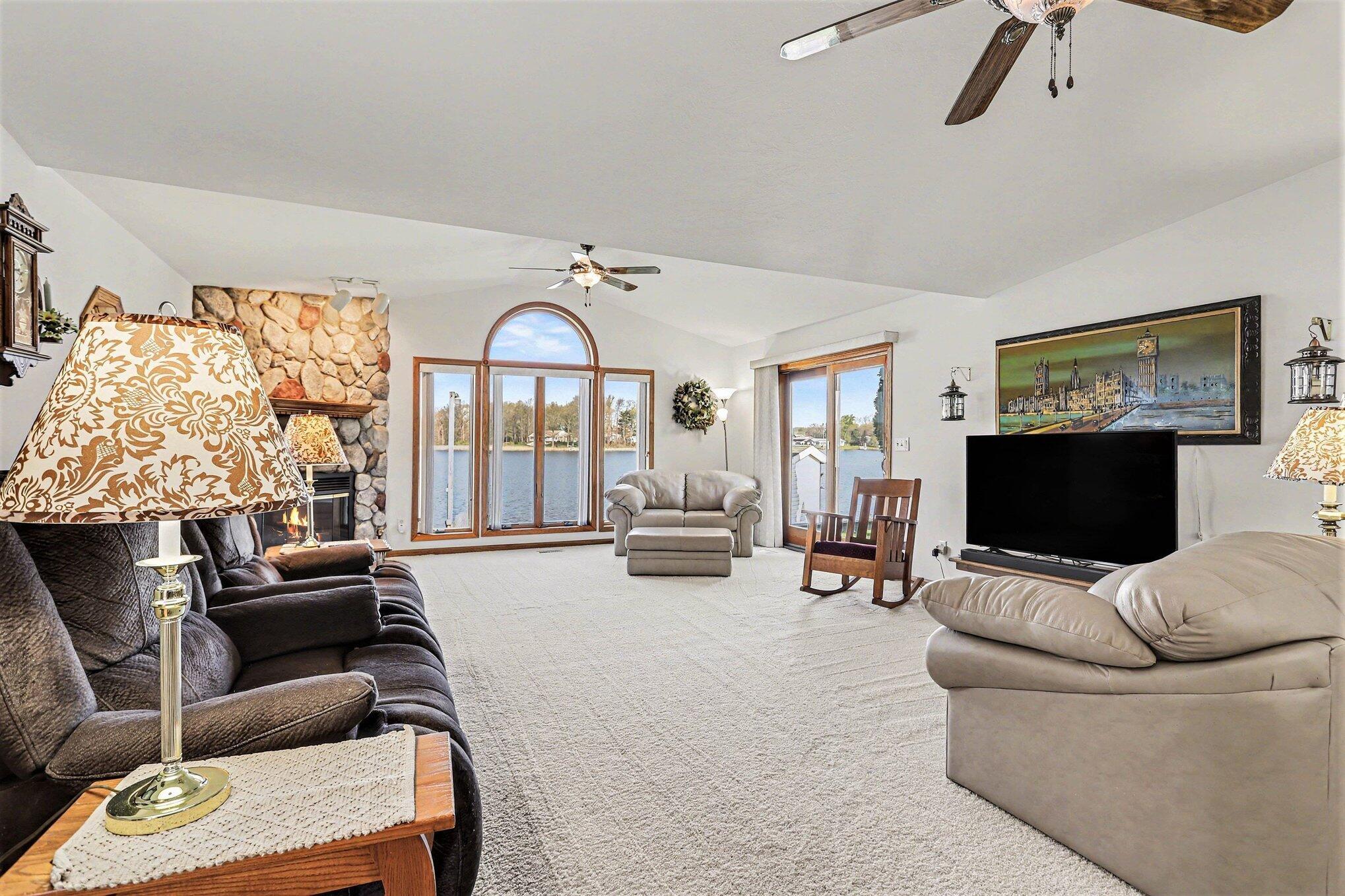 Image 3: 006_file_2292