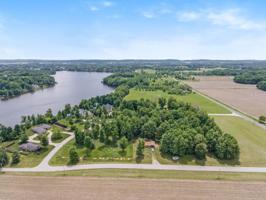 8 Harrison Cove