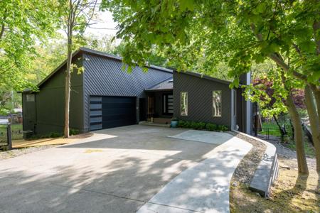 1625 Pineridge Drive