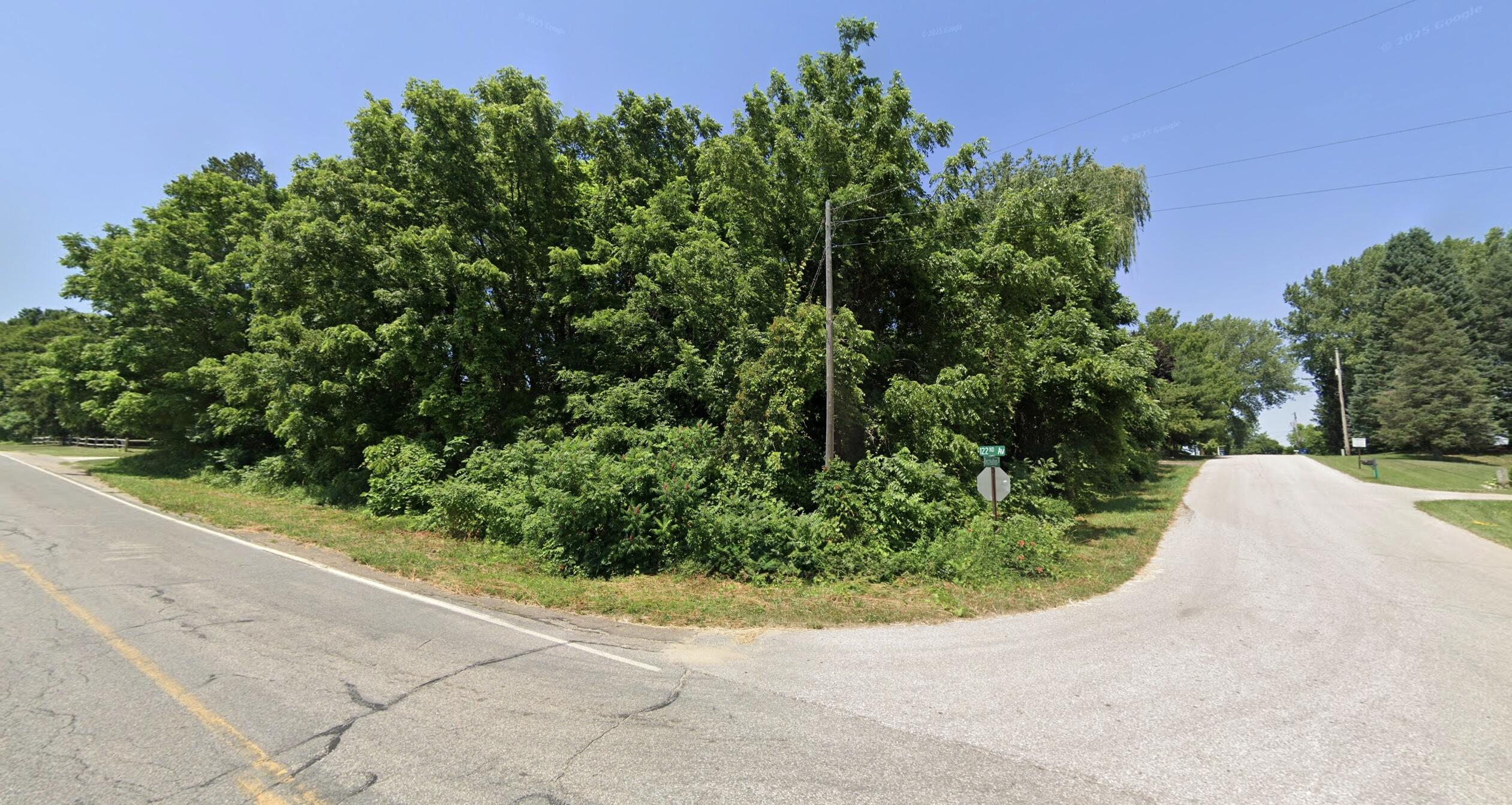 Image 1: View of lot