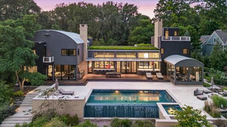 11712 Prospect Drive