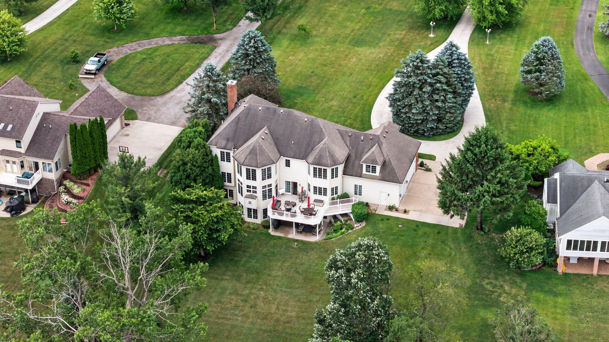 Image 3: 8-web-or-mls-DJI_20260622112343_0959_D