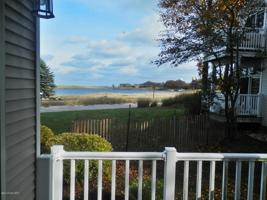 27 Brookharbor N