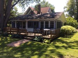 79 Bluff Drive