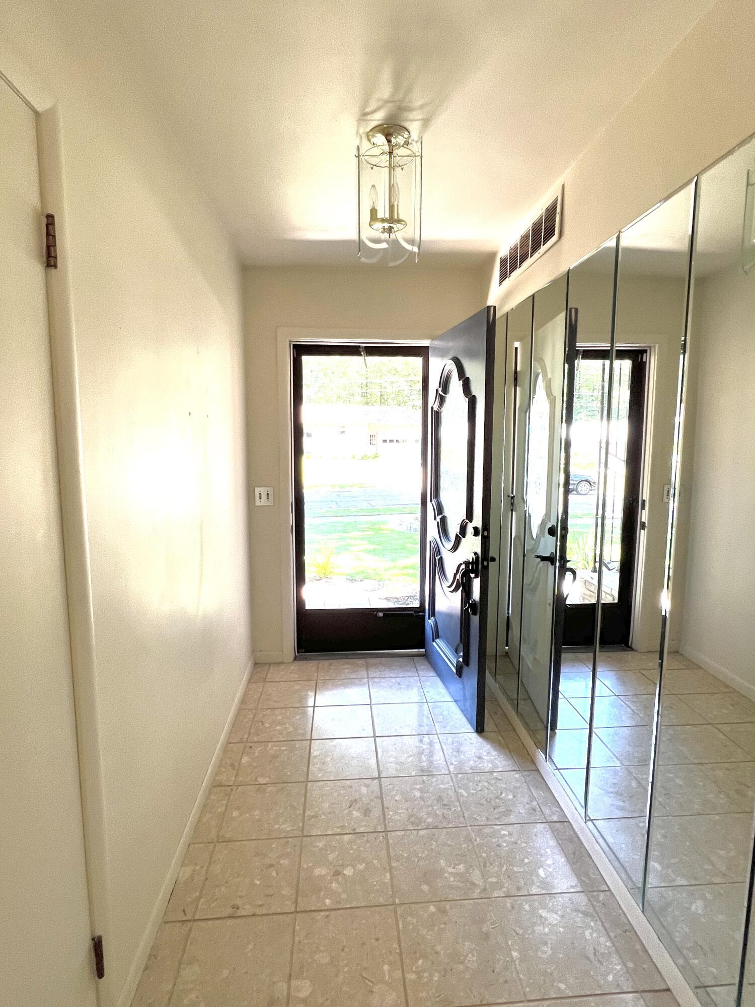 Image 3: Country Club Drive