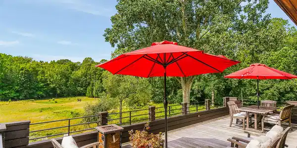 Image 3: 9-web-or-mls-2048-lakeshore-dr