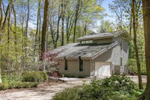 1215 Ash Drive