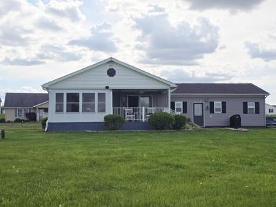 567 Angler Avenue