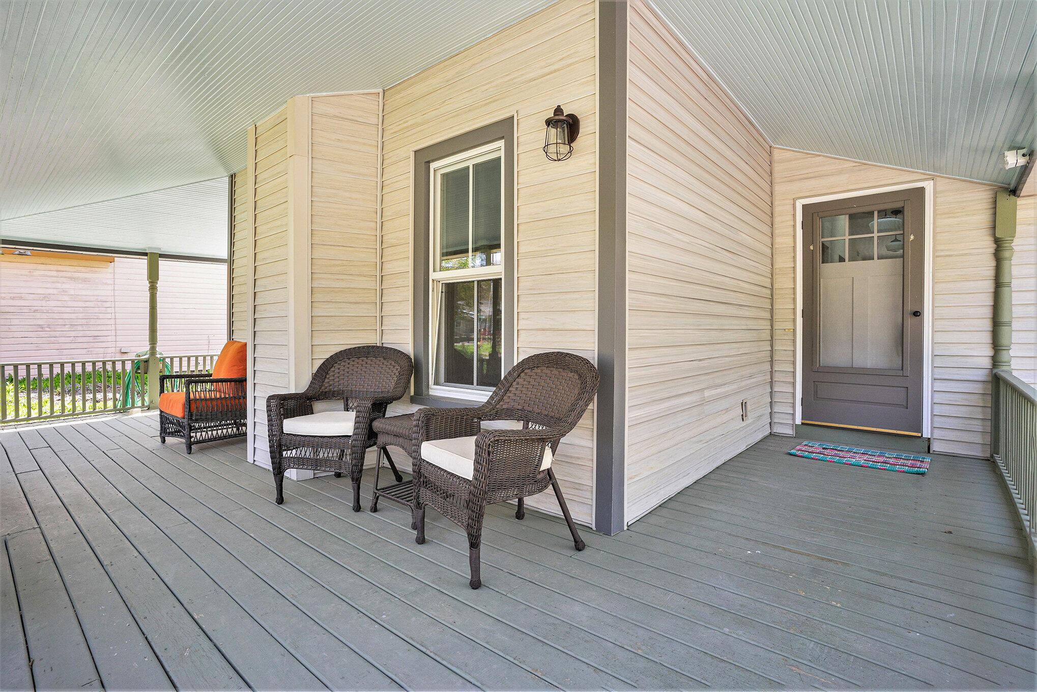 Image 4: 024_file_742