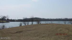 14712 Lakeshore Drive
