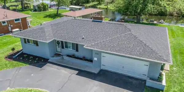 335 Lakeshore Drive