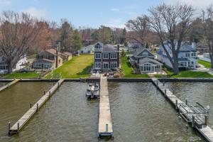 1991 Lakeway Drive