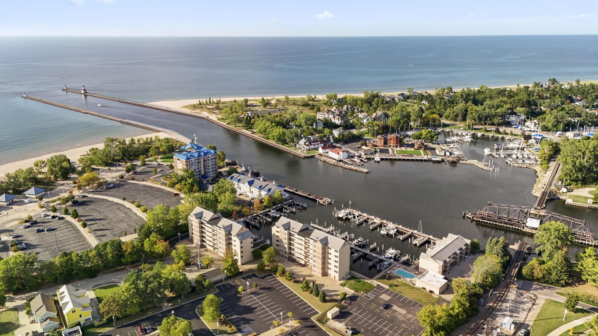 Image 3: 1-web-or-mls-DJI_20251002161223_0506_D