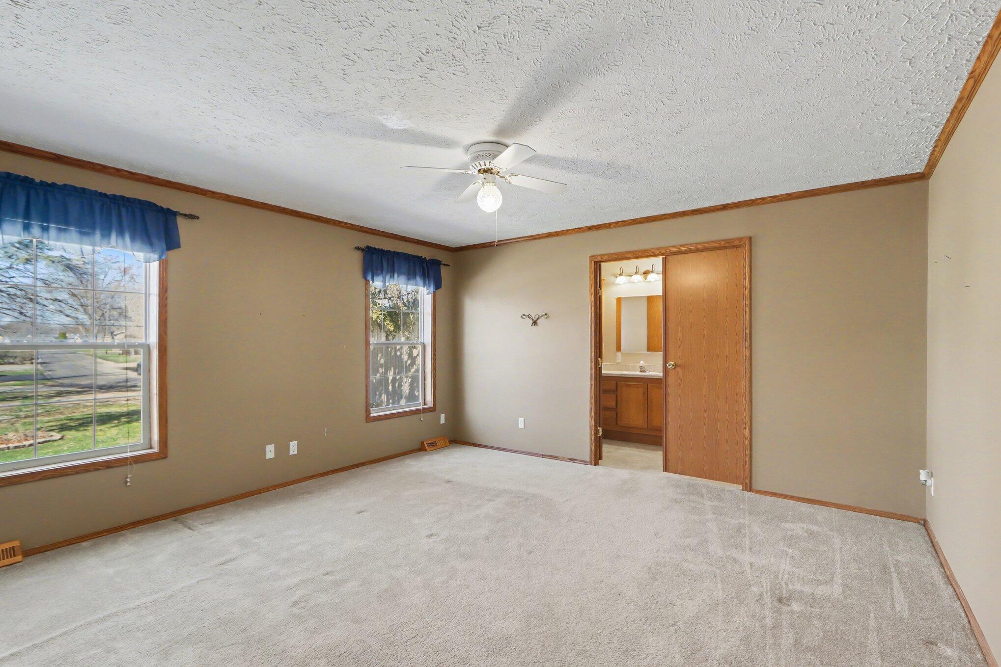 Image 2: 003_file_7907