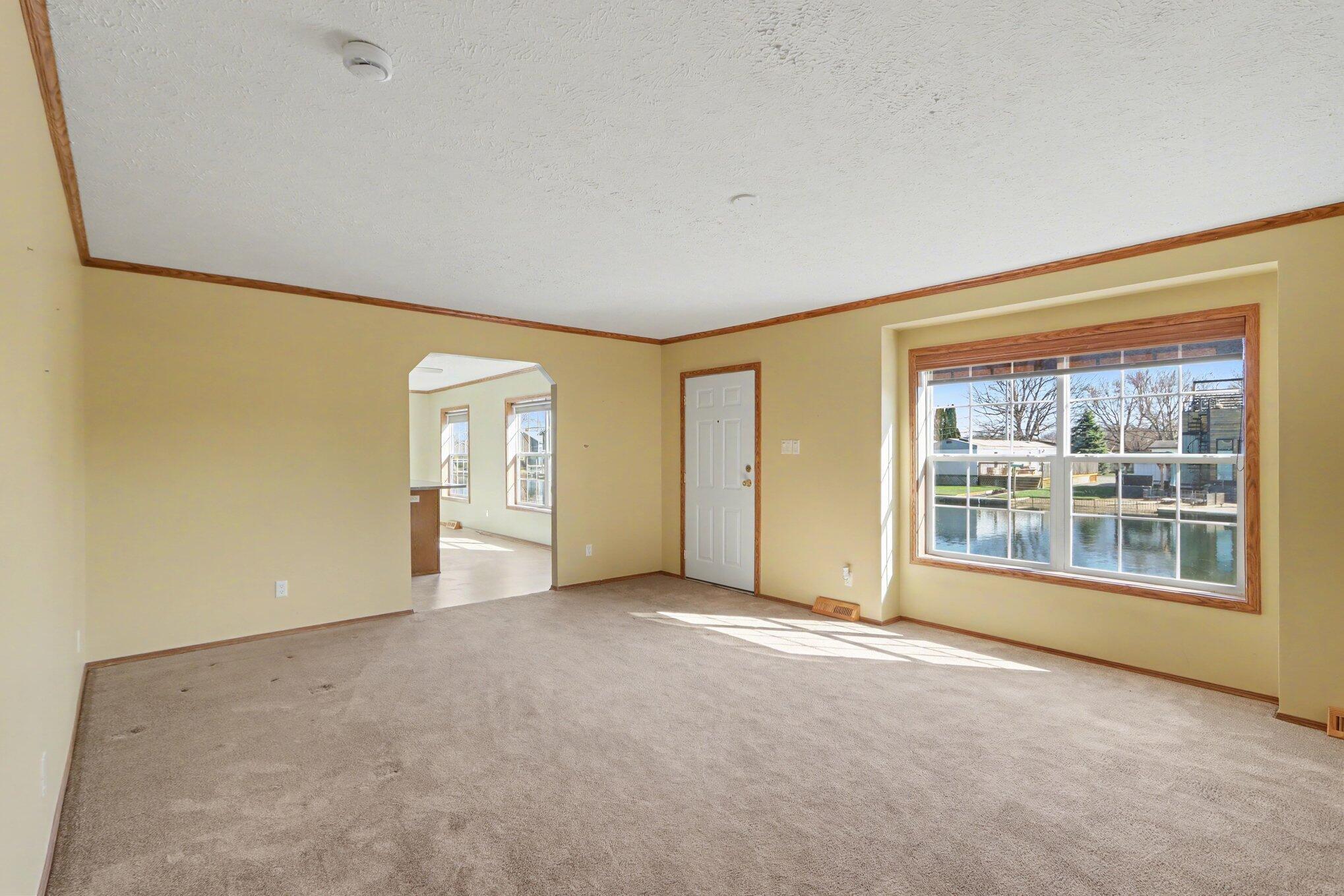 Image 4: 006_file_1439