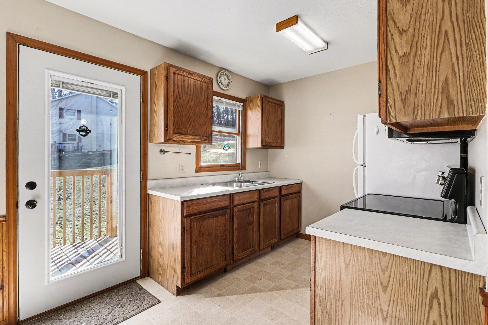 Image 4: 010_file_5522