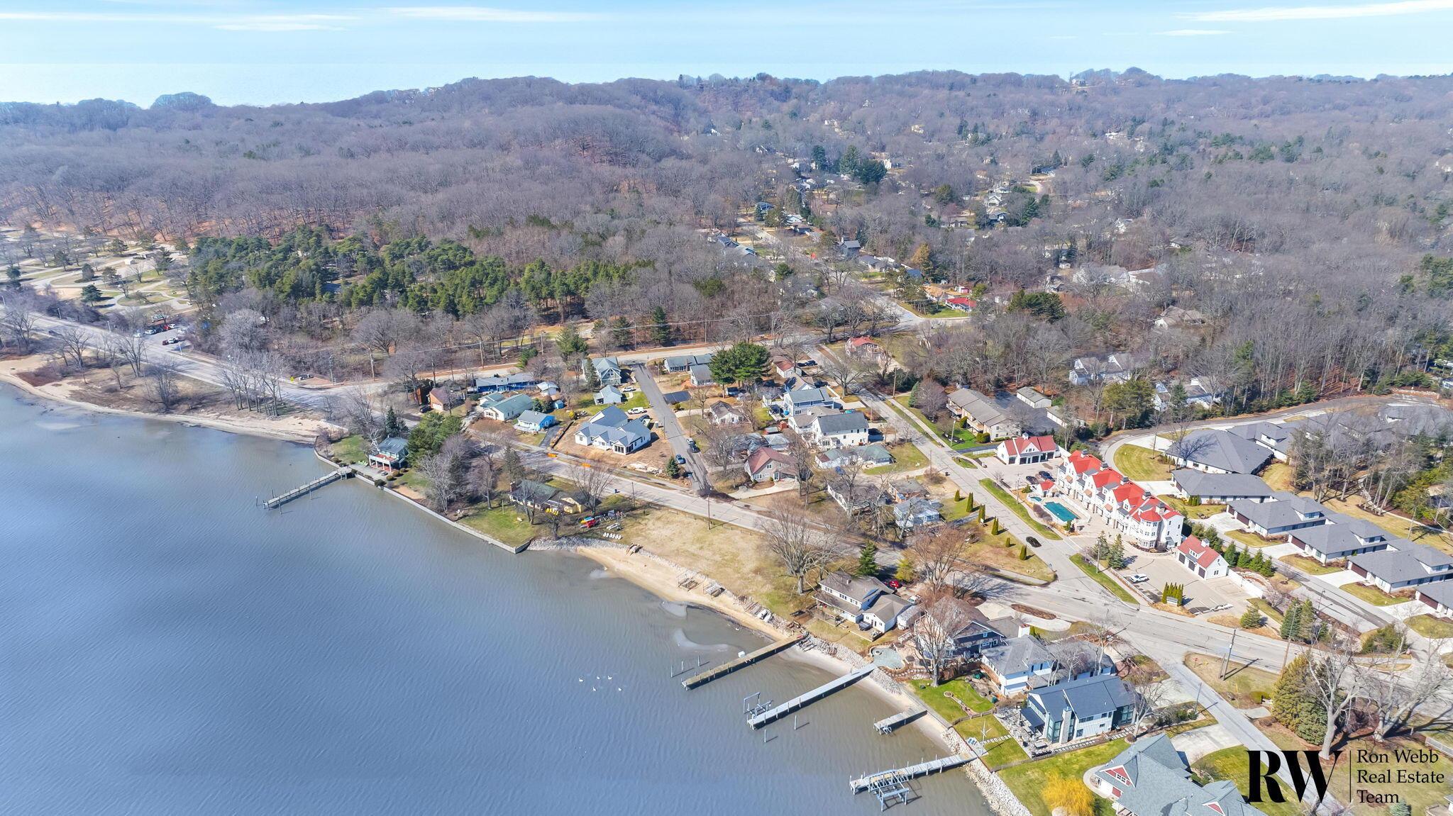 Image 4: 55-web-or-mls-0174