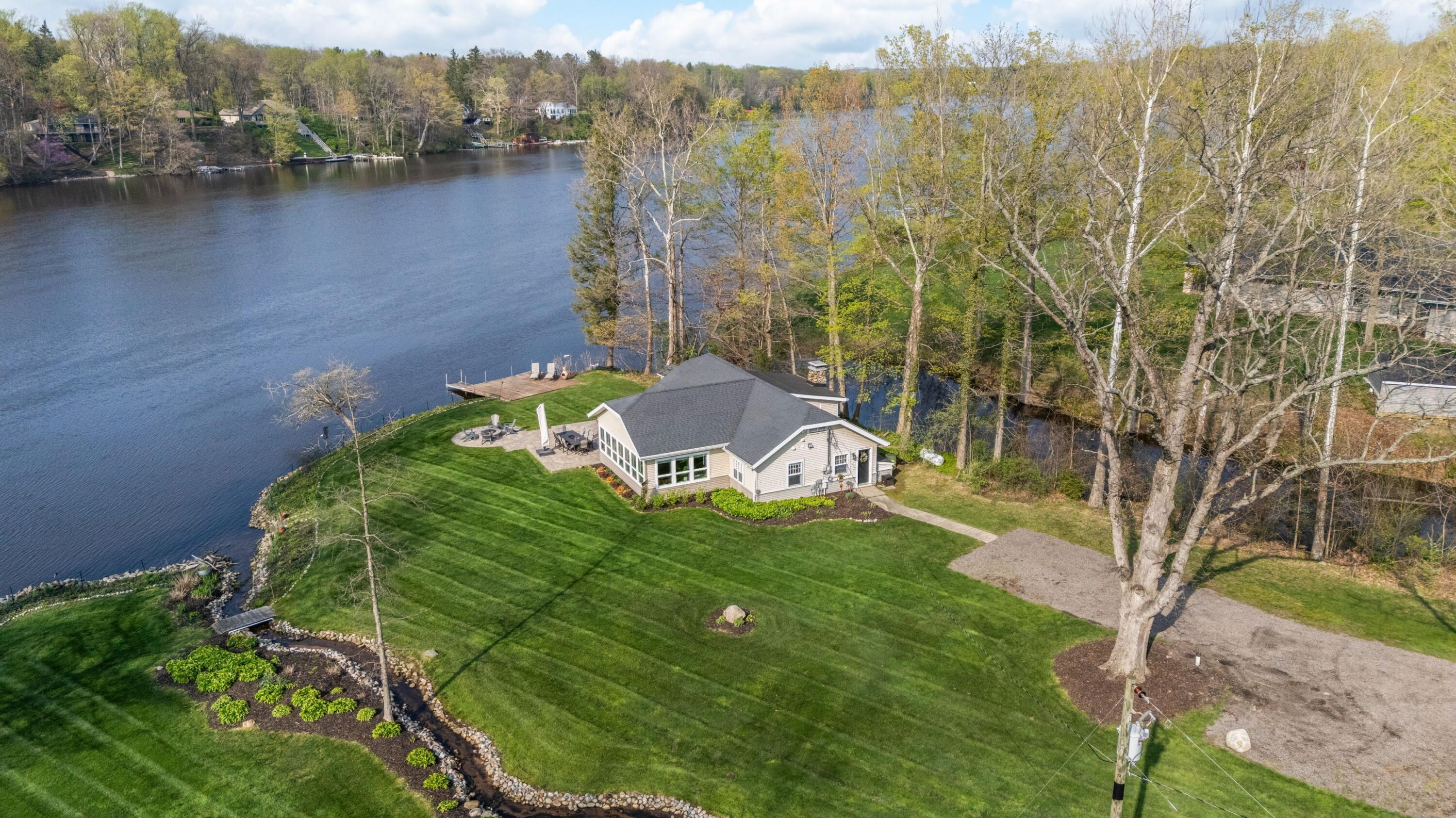 Image 4: 92DJI_20260423053631_0016_D
