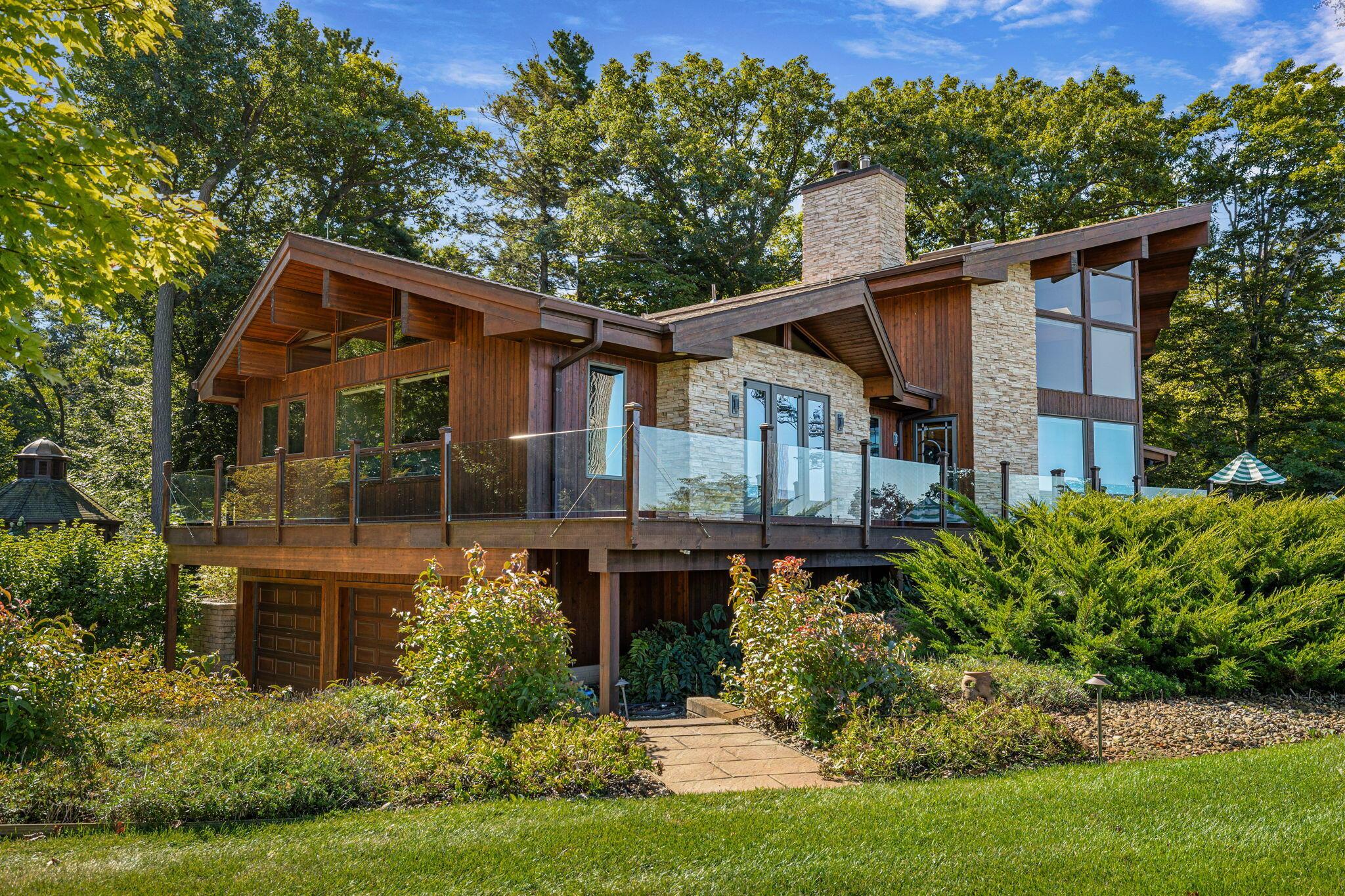 Image 2: Lindel Cedar Home