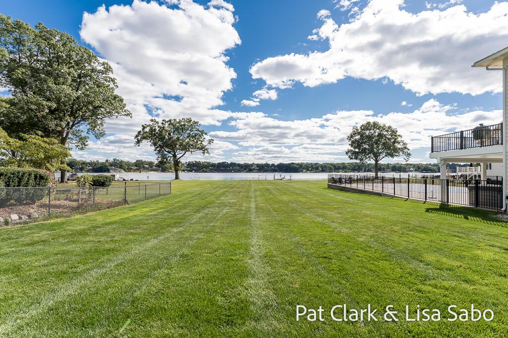 Image 4: 1463GlenwoodAve-13LoRes