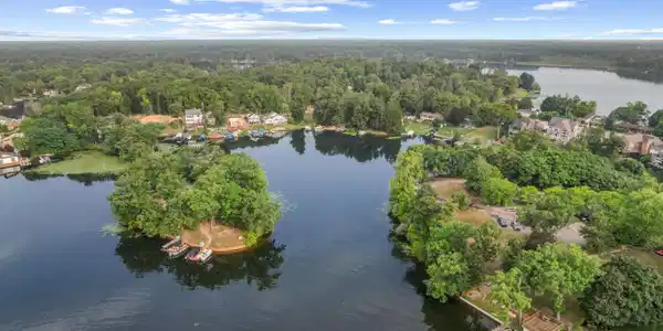 Image 4: Aerial View