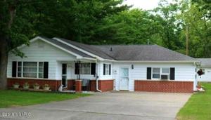 104 Lakeview