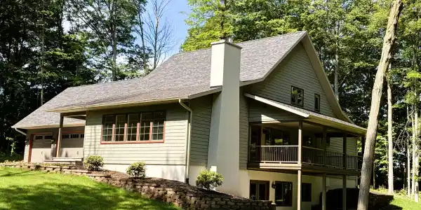 8806 Lakewood Trail