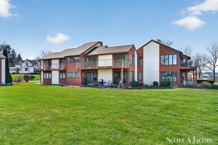 1131 S Shore Drive