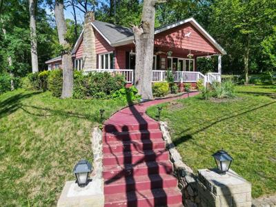 99 Tahoma Trail