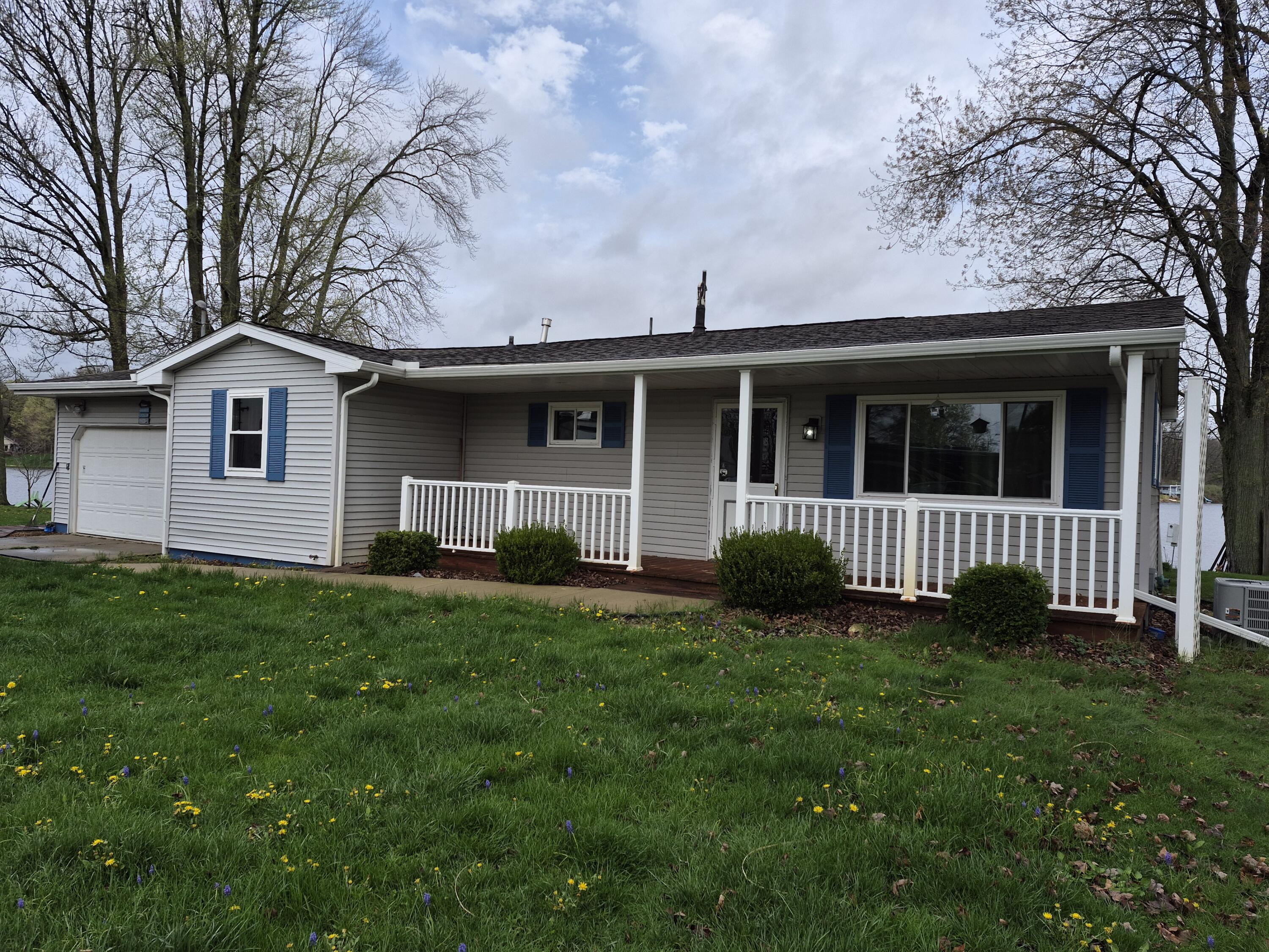 Image 1: front exterior 1