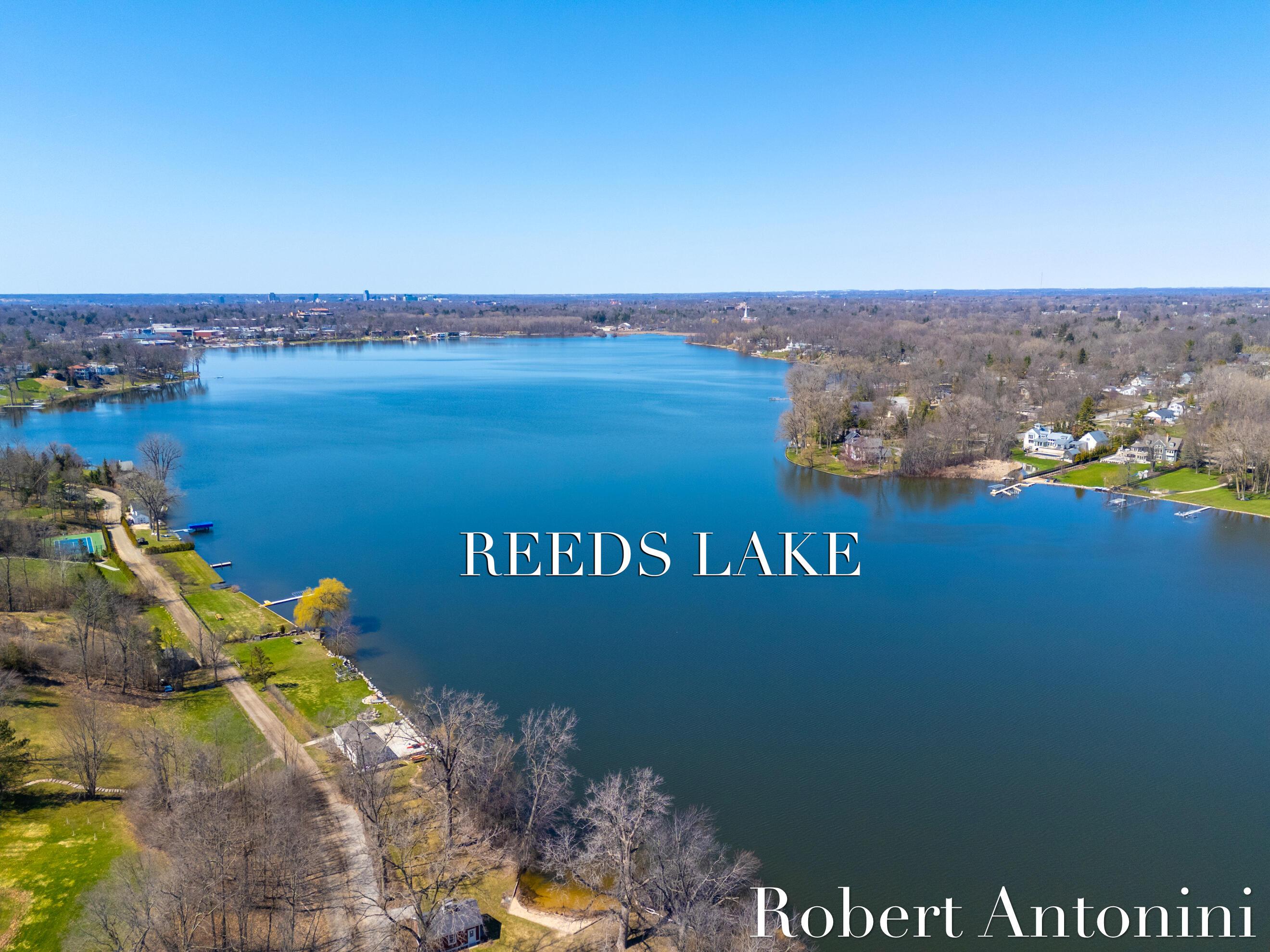 Image 2: Welcome to Reeds Lake