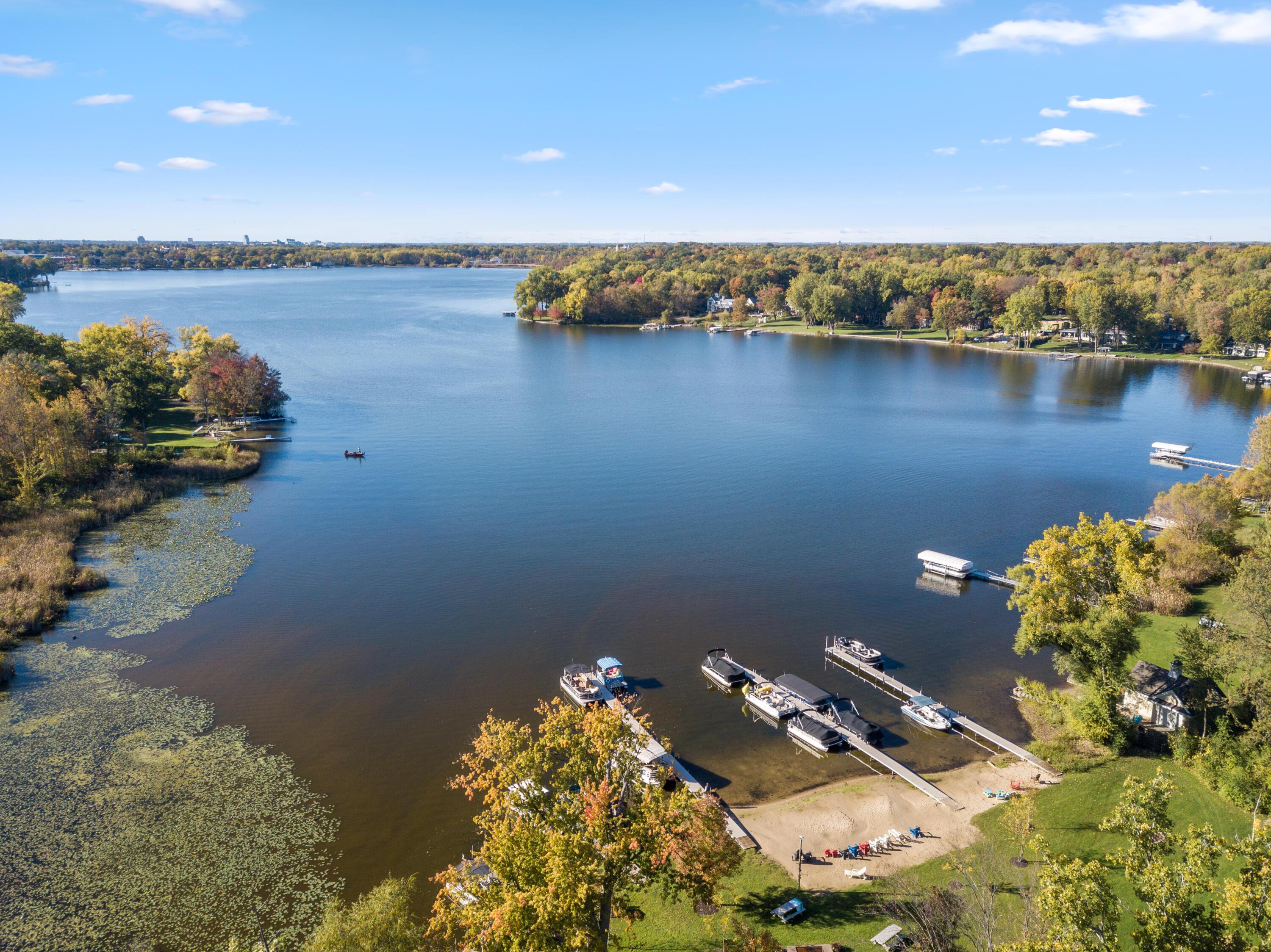 Image 4: Woodcliff Park Boat Launch