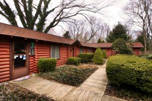 2790 Blue Star Highway