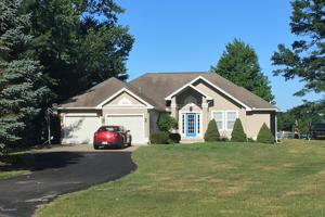 7515 Bay Meadow