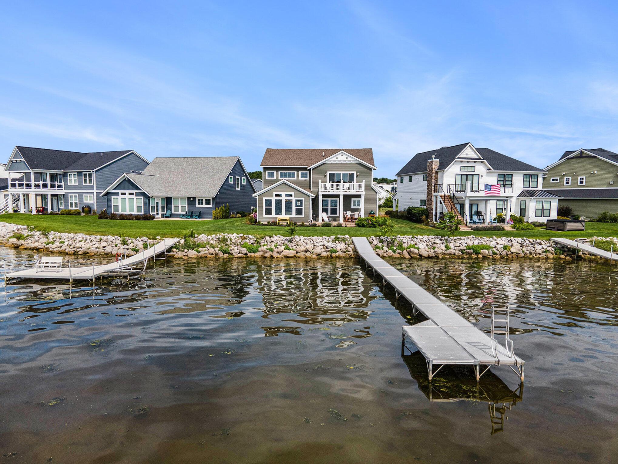 Image 2: 041_dji_0215_151