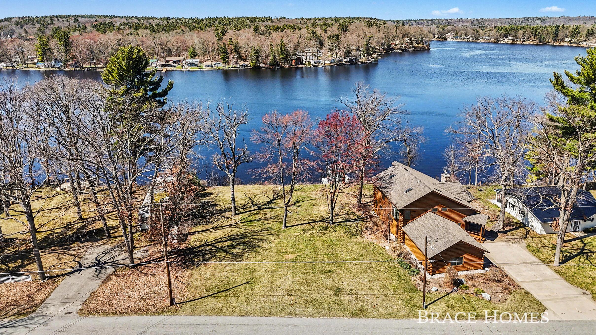 Image 1: DJI_20260411143620_0029_D
